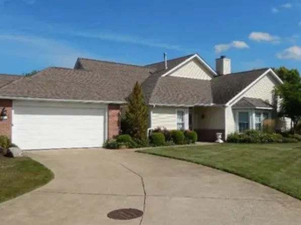 1602 Timber Lake Ln, Sandusky, OH 44870