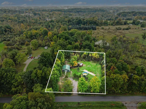 2180-19 Mile Rd NE, Cedar Springs, MI 49319