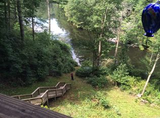 143 Golden Mist Ct, Sapphire, NC 28774