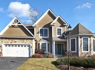 35 Miller Cir, Armonk, NY 10504