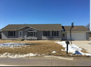 2525 Kylie Ann Rd, Decorah, IA 52101