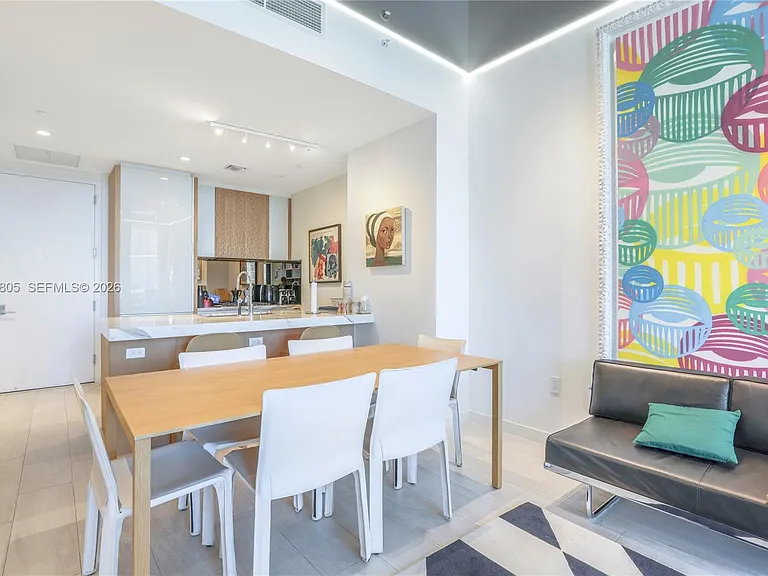 2831 S Bayshore Dr #603 — Photo 6