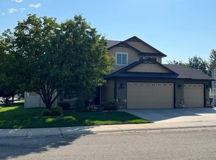 5466 N Arezzo Ave, Meridian, ID 83646