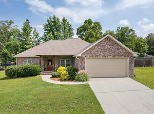 12 Clairebrook Dr, Purvis, MS 39475