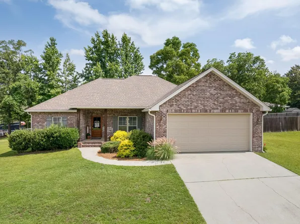 12 Clairebrook Dr, Purvis, MS 39475
