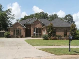 9537 McRae Place Ct, Mobile, AL 36695