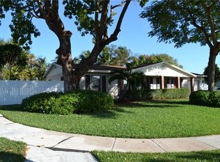 9151 SW 178th Ter, Palmetto Bay, FL 33157