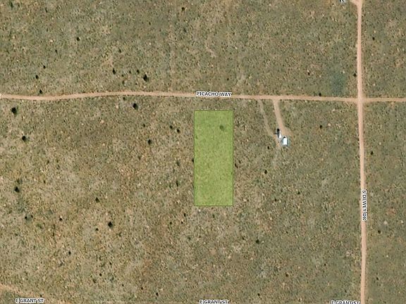 5th image of 1412 Picacho Way