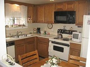 4th image of 11827 Shenandoah Dr