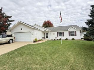 N115W21082 Brookside Cir, Germantown, WI 53022