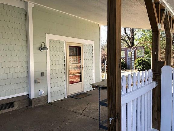 4th image of 805 N Johnson St