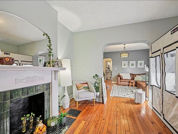 5th image of 267 Siebert St #265
