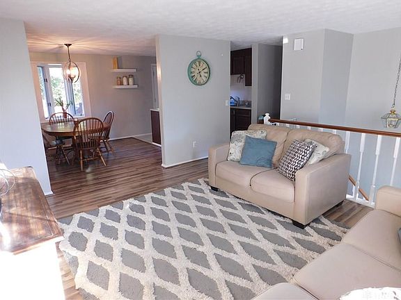 4th image of 4828 Willow Mist Dr