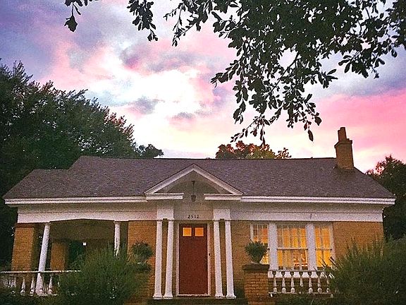 2nd image of 2512 Rogers Ave