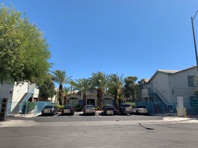 4960 Harrison Dr APT 109, Paradise Town, NV, 89120