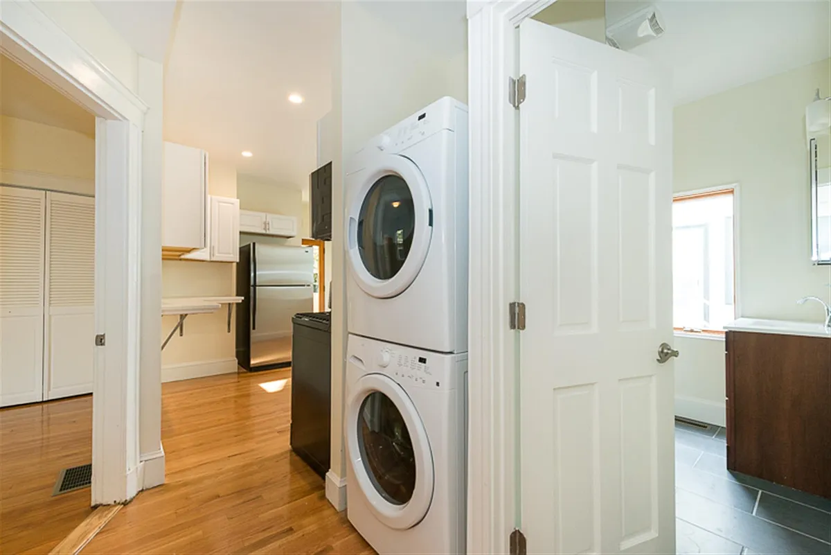 Building Photo - 287 Alewife Brook Pkwy #2
