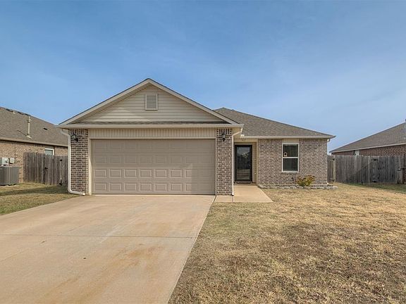4th image of 312 Blue Dr
