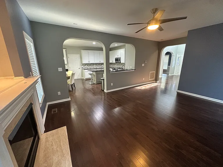 2503 Becketts Ridge Dr — Photo 12