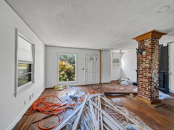 5th image of 5424 Knoll Rd