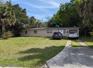 5976 Redberry Ln, Jacksonville, FL 32211