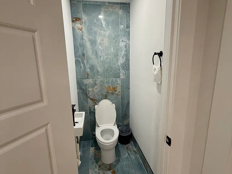 7047 Whitehill St — Photo 11