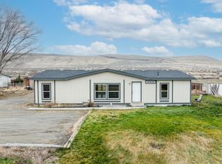 28003 E Ruppert Rd, Benton City, WA 99320
