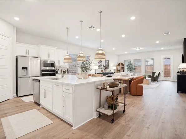 7208 Manhattan Dr, Rowlett, TX 75088