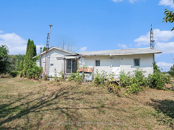 5th image of 3796 County Road 12 Rd