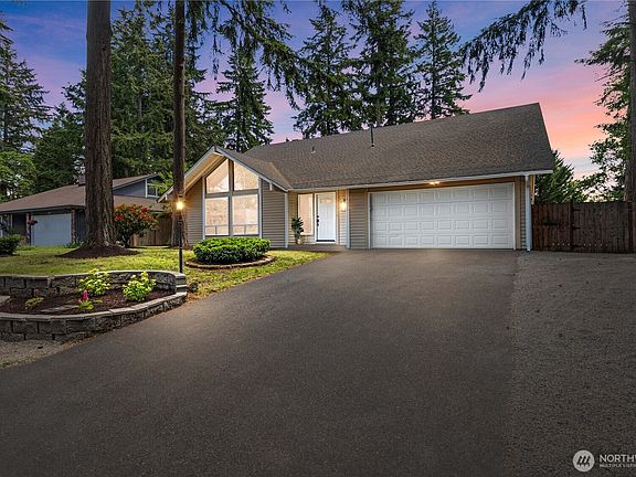 2nd image of 7101 Topaz Drive SW