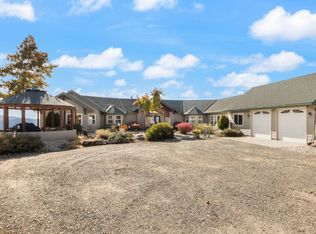 42617 Old Yosemite Rd, Oakhurst, CA 93644