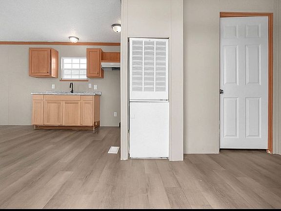 5th image of 755 Stelzer Rd Lot 200