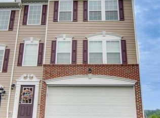 142 Cinque Terra Pl, Finleyville, PA 15332
