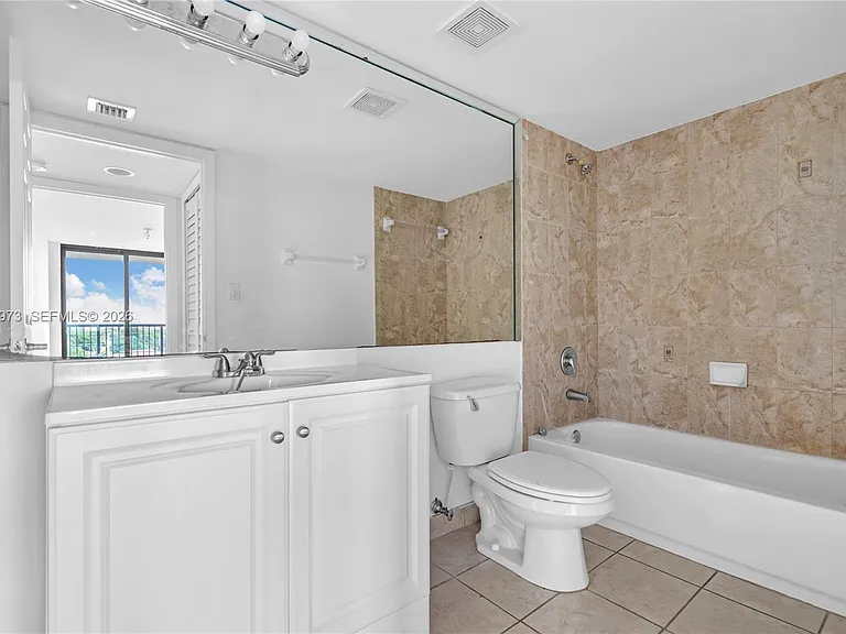 1690 SW 27th Ave #608 — Photo 16