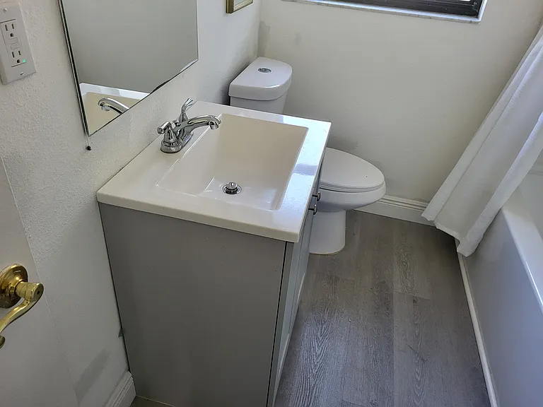 8912 Oren Ave — Photo 5