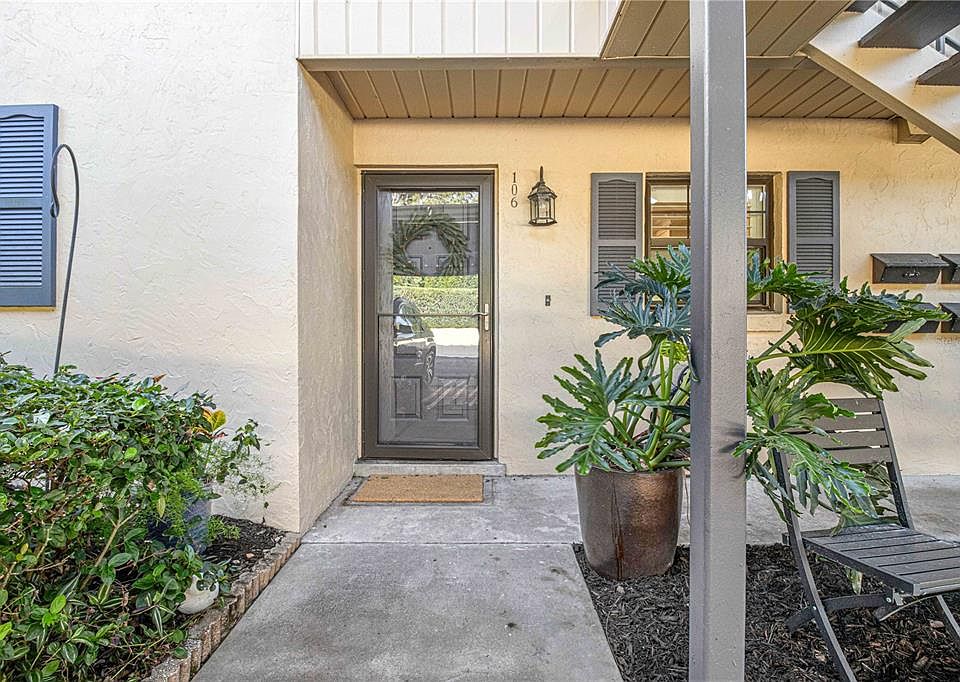 110 N Tremain St Mount Dora FL Zillow