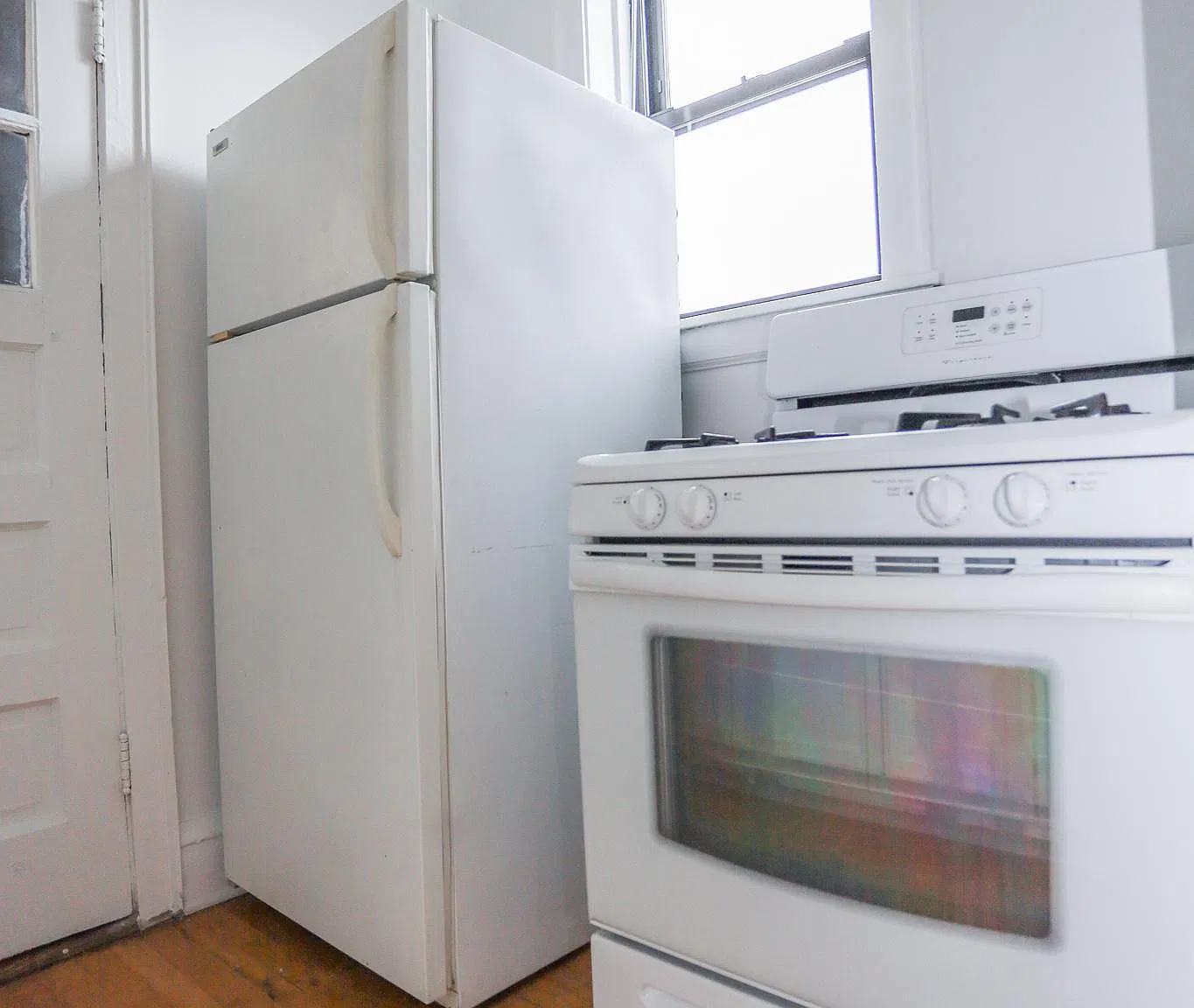 4248 N Francisco Ave — Photo 2