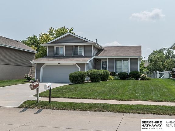 3rd image of 12921 Camden Ave