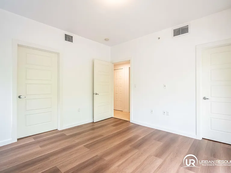 300 Majorca Ave #202 — Photo 21