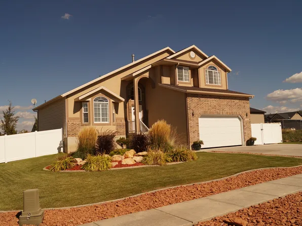 4164 W 5950 S, Roy, UT 84067