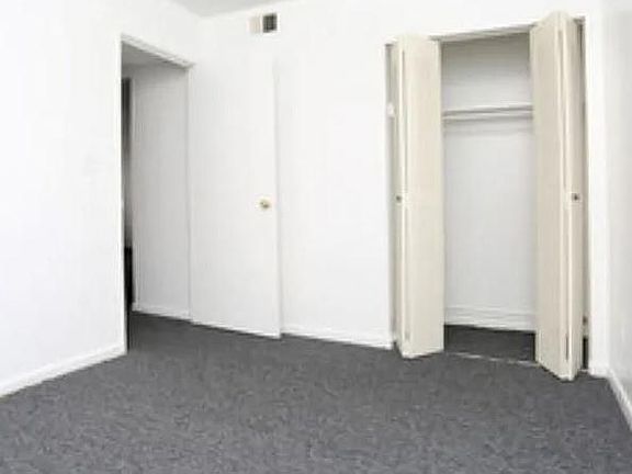 5th image of 800 Minette Cir #206