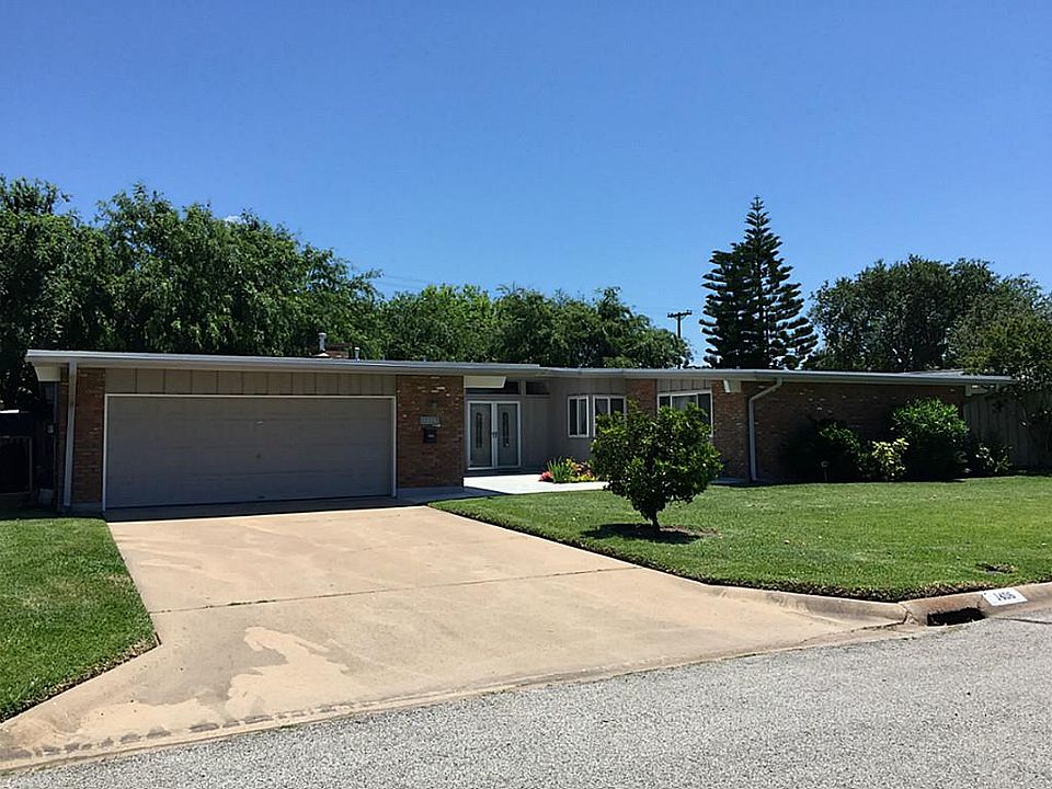 1st image of 1406 Harbor View Dr