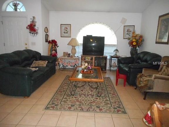 4th image of 37142 Withlacoochee Ave