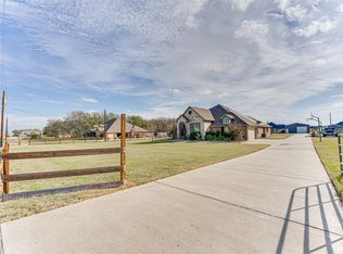 2655 County Road 643, Nevada, TX 75173