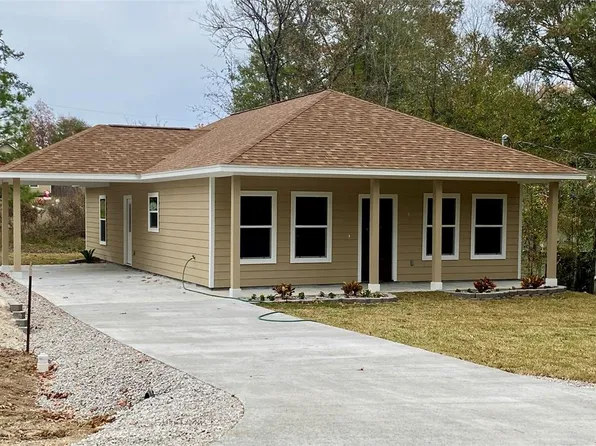 17 Hickory Bend, Huntsville, TX 77320