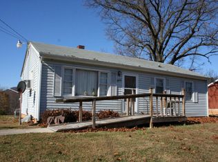 1072 Garner Rd, Vinton, VA 24179