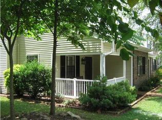 1324 Greenbrook Ln, Hixson, TN 37343