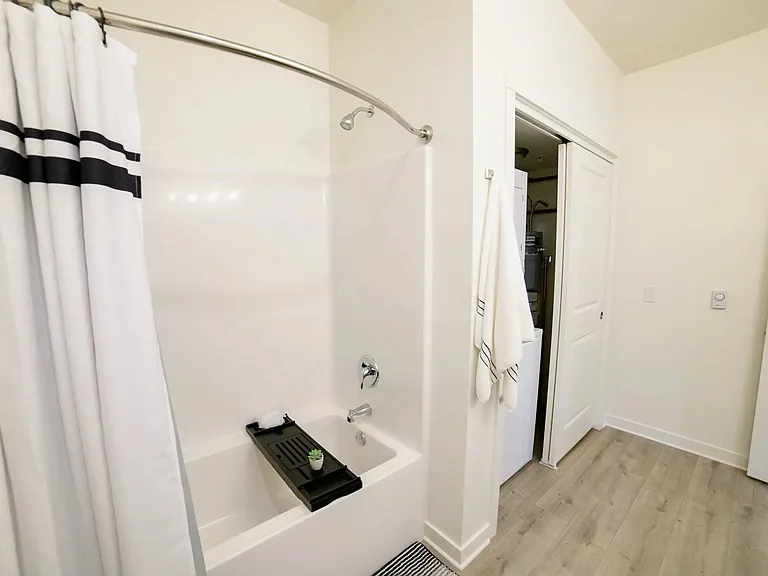 Arc Apartment Homes — Photo 8