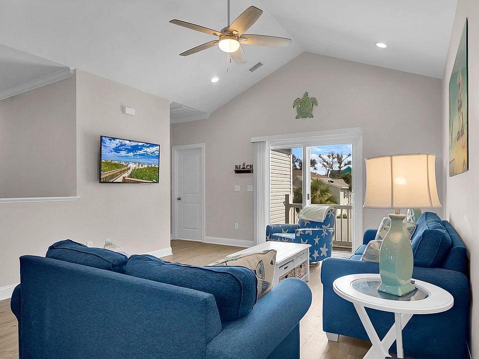 トップス house on the hill S/STee 80cm 9405 S 80th Ct, Hickory Hills, IL 60457 | Redfin