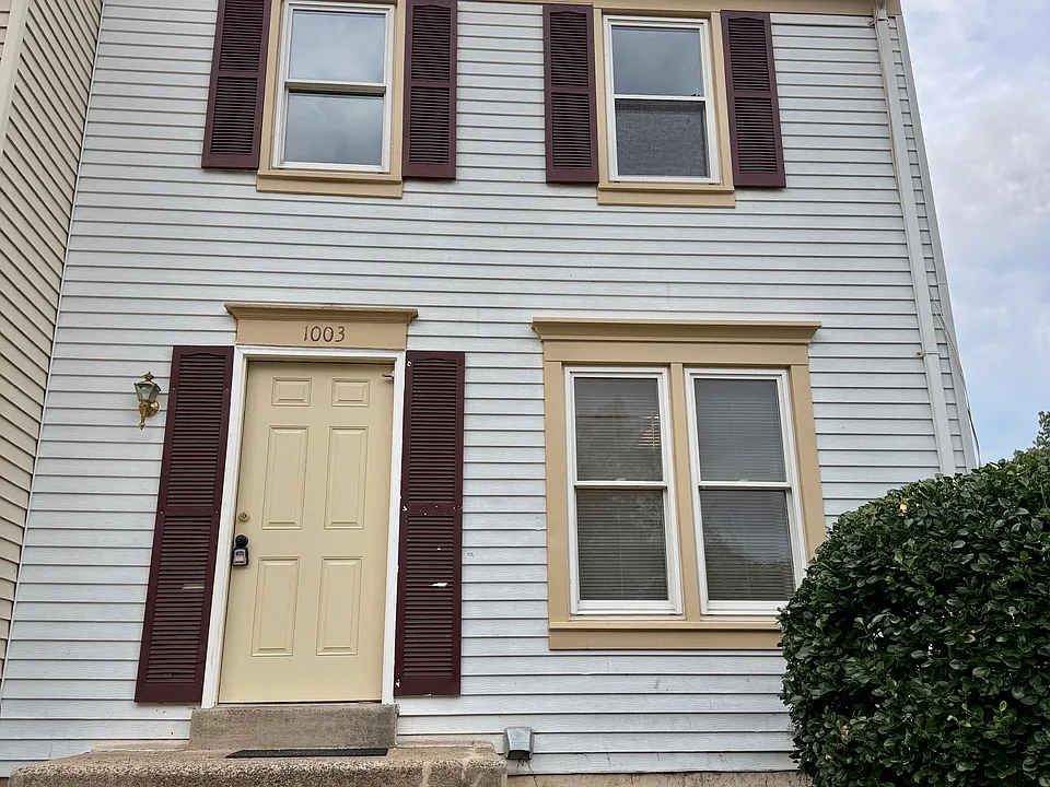 1003 Marsden Ct