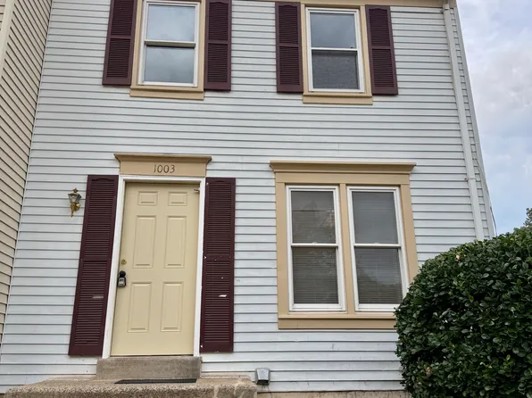 1003 Marsden Ct, Sterling, VA 20164